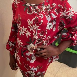 Red and White floral blouse with cuffed sleeve